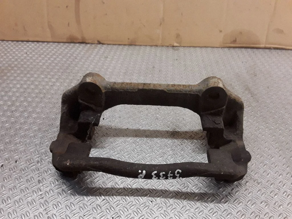 Piduriklotside hoidik/kandur (esimene)