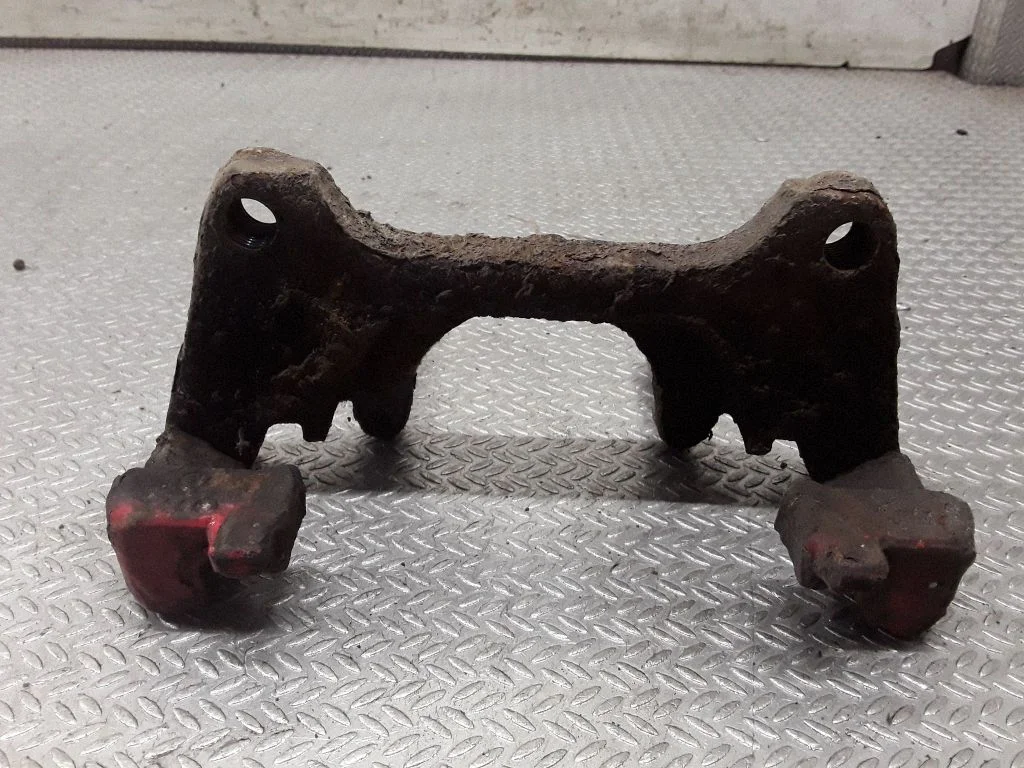 Piduriklotside hoidik/kandur (esimene)