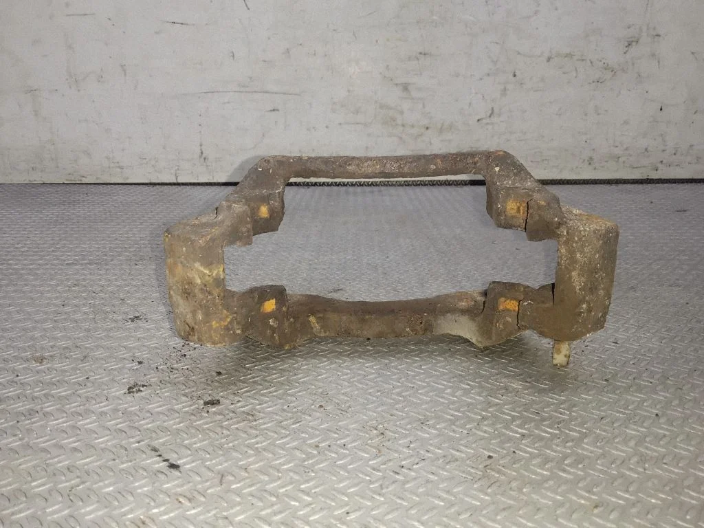 Front Brake Caliper Pad/Carrier