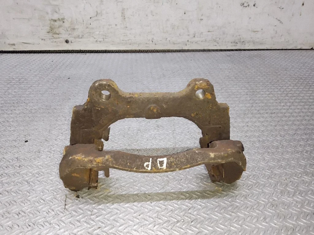Piduriklotside hoidik/kandur (esimene)
