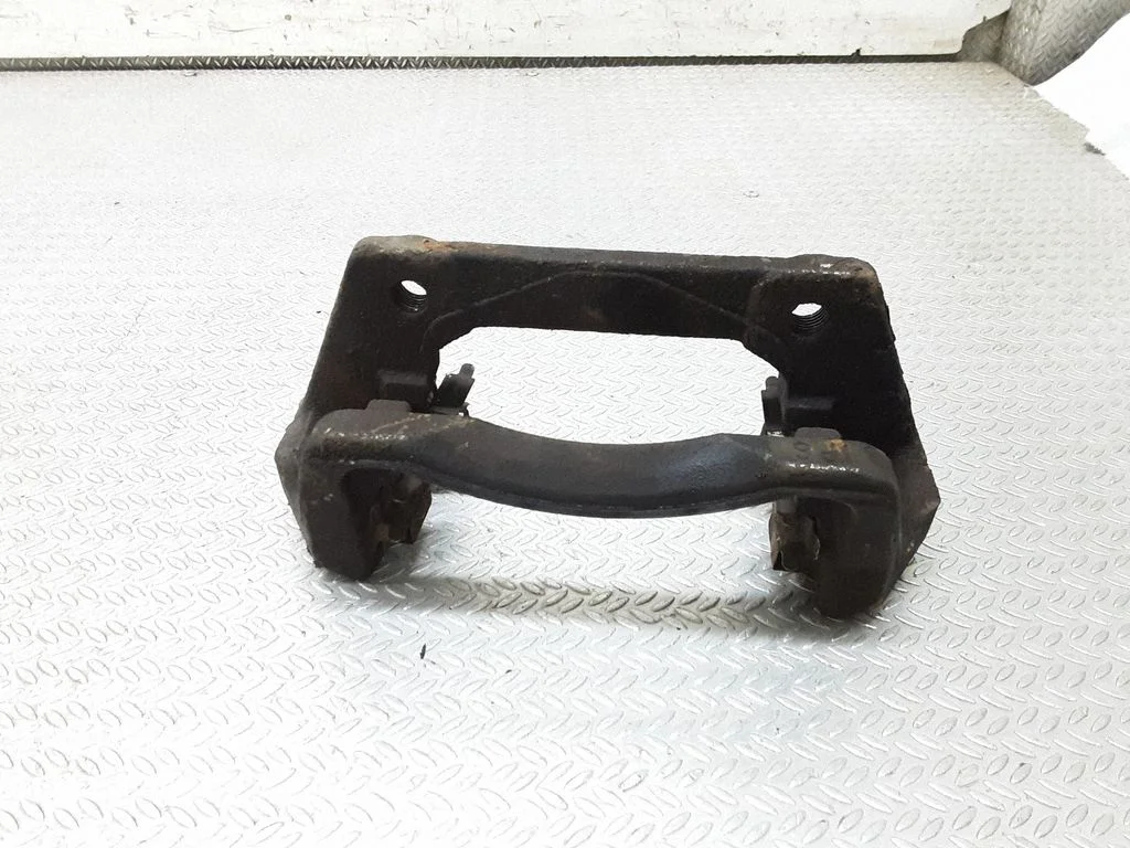 Piduriklotside hoidik/kandur (esimene) 9886B