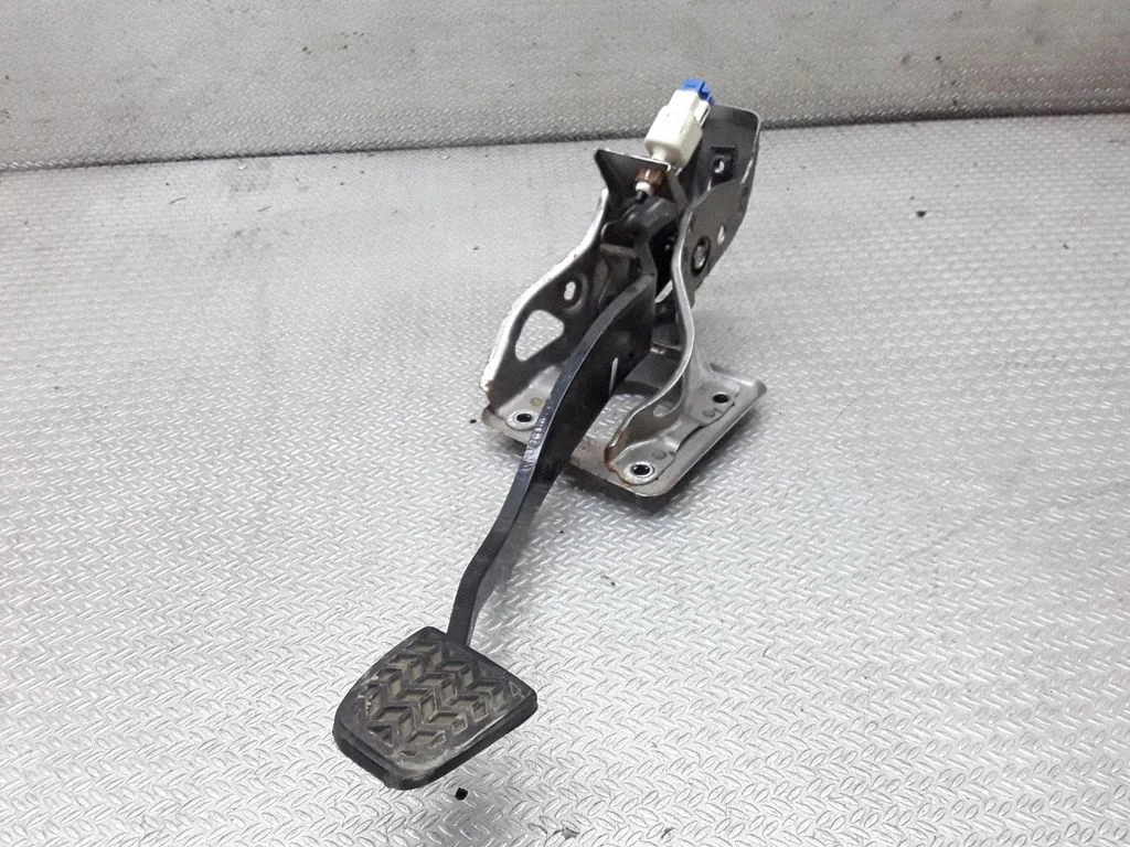 Brake pedal