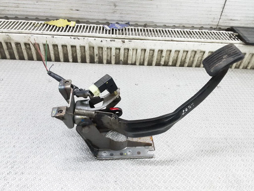 Brake pedal