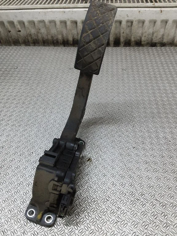 Brake pedal 6Q1721503B