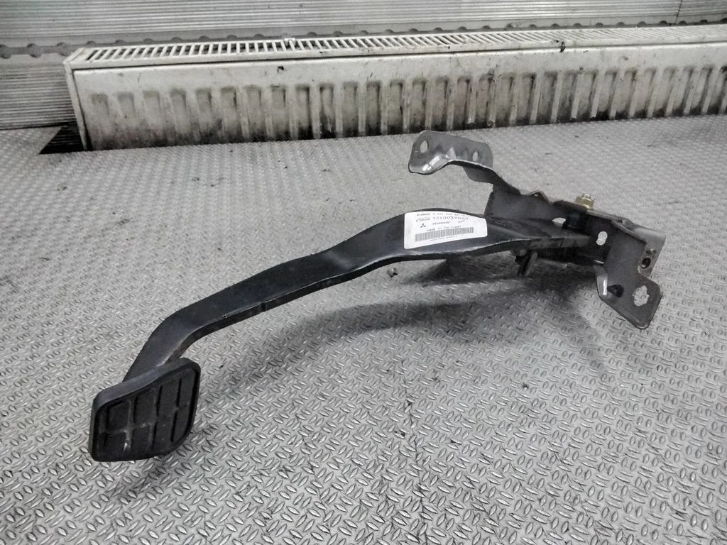 Bremžu pedālis A4542900618 – Smart ForFour I (2004-2006)