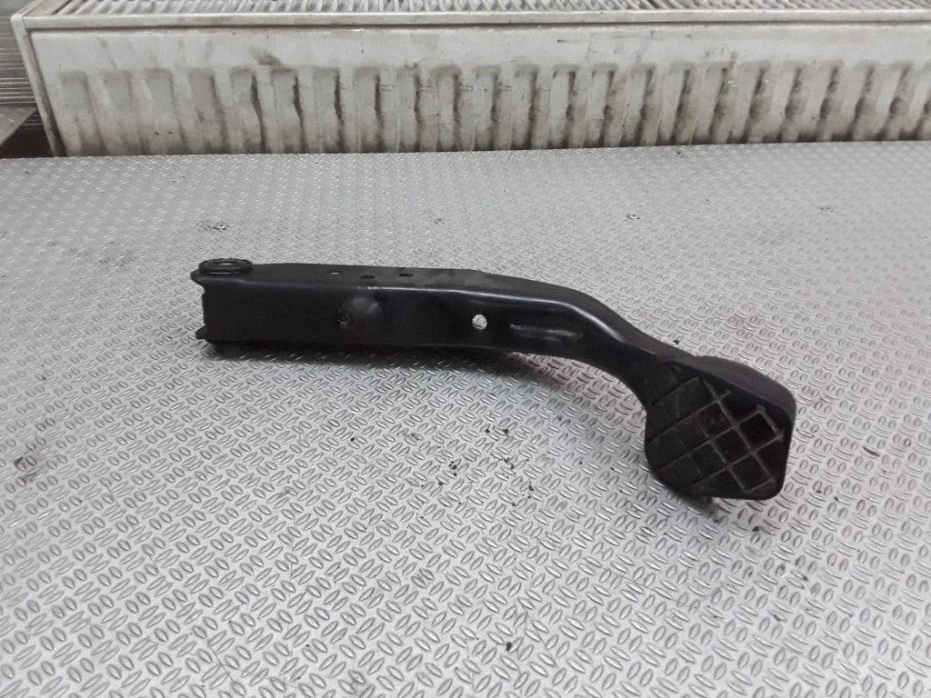 Brake pedal
