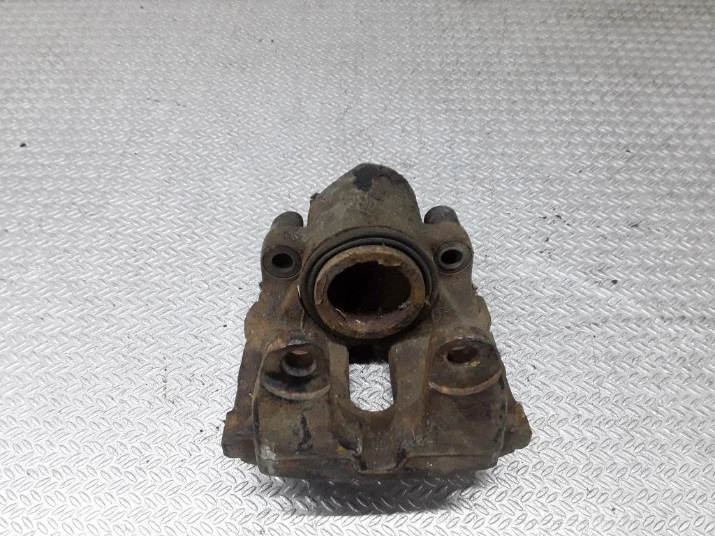 Esimene pidurisadul – vasak