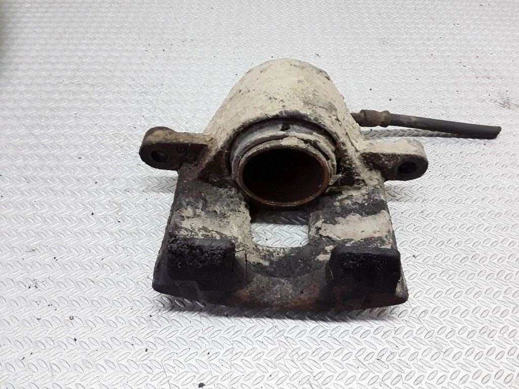 Front brake caliper – Opel Sintra (1996-1999)