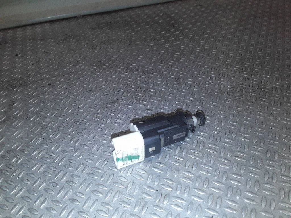 Bremžu pedāļa sensors 8200276361c