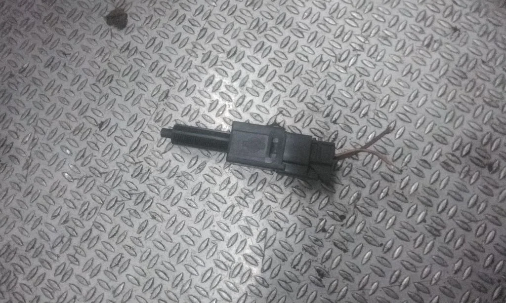 Bremžu pedāļa sensors