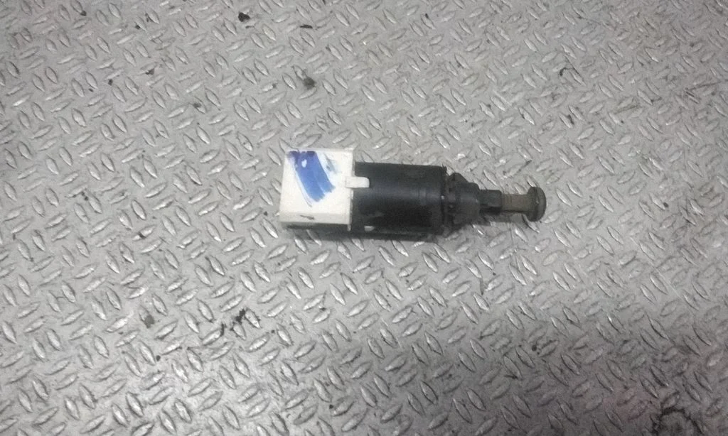 Bremžu pedāļa sensors 9643478880