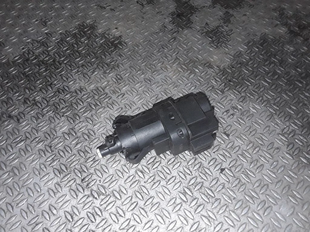 Czujnik pedału hamulca 3M5T13480AB