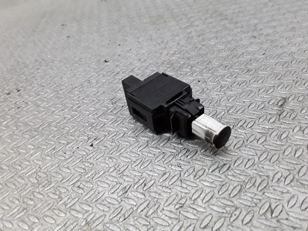 Bremžu pedāļa sensors – Volvo XC70 (2001-2004)