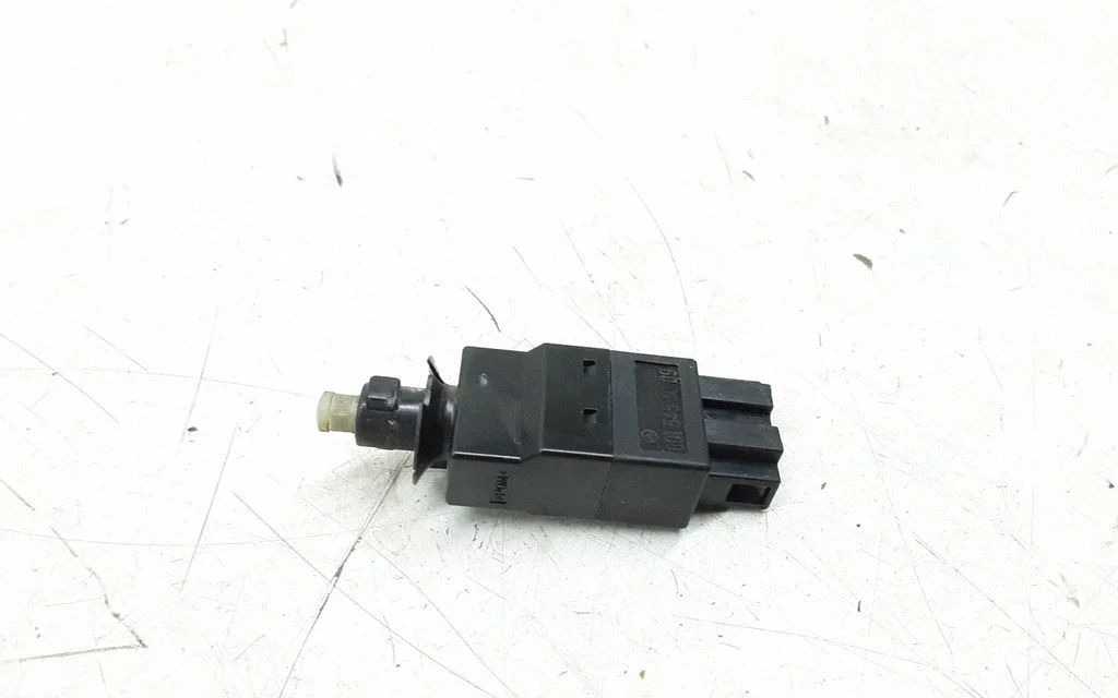 Bremžu pedāļa sensors – Mercedes-Benz E klase W211 (2002-2009)