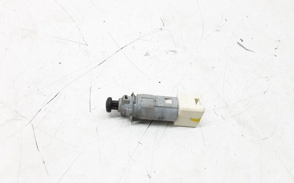 Bremžu pedāļa sensors MR977584 – Smart ForFour I (2004-2006)