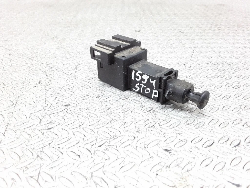 Brake pedal sensor switch – Skoda Octavia Mk1 (1U) (1996-2004)
