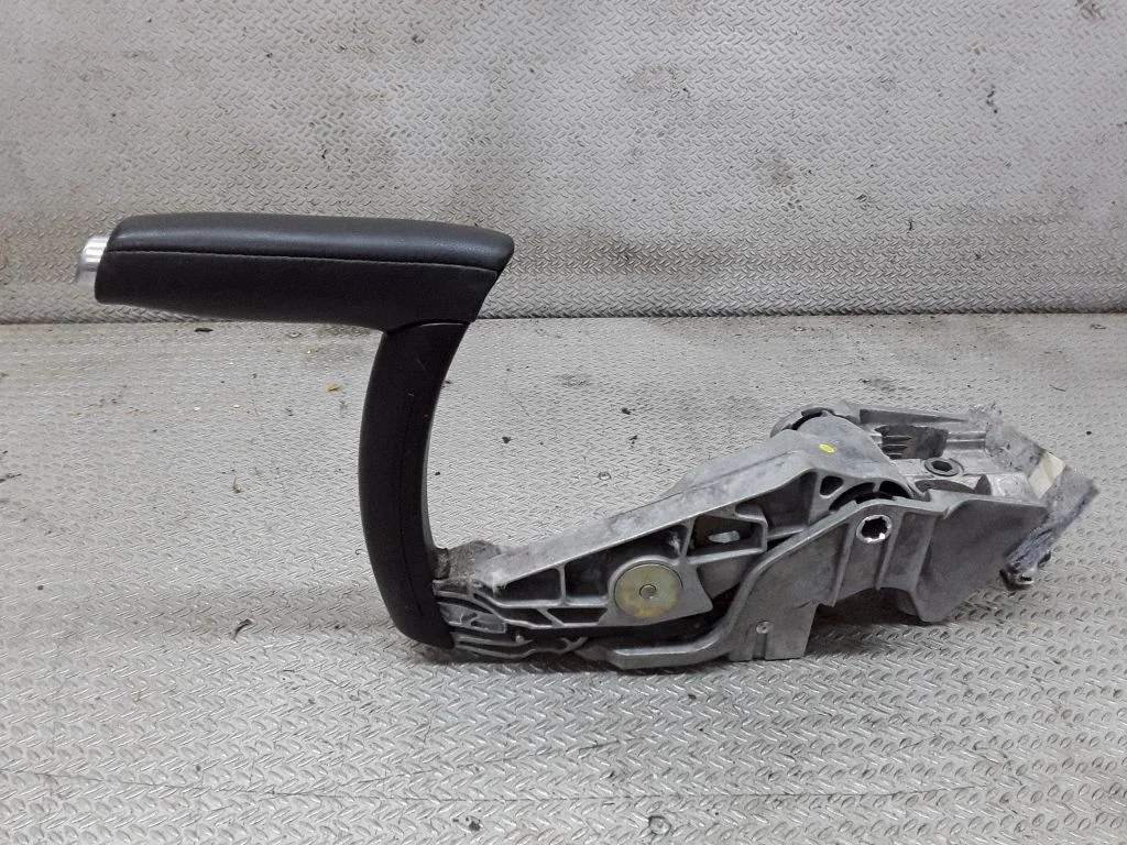 Handbrake/parking brake lever assembly – Audi A3 S3 8P (2003-2012)