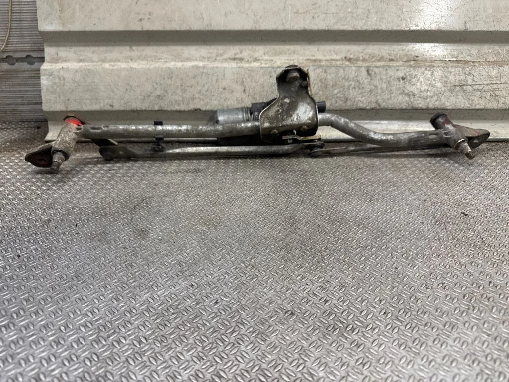 Kojameeste mehhanismi komplekt – Audi A4 S4 B7 8E 8H (2005-2008)