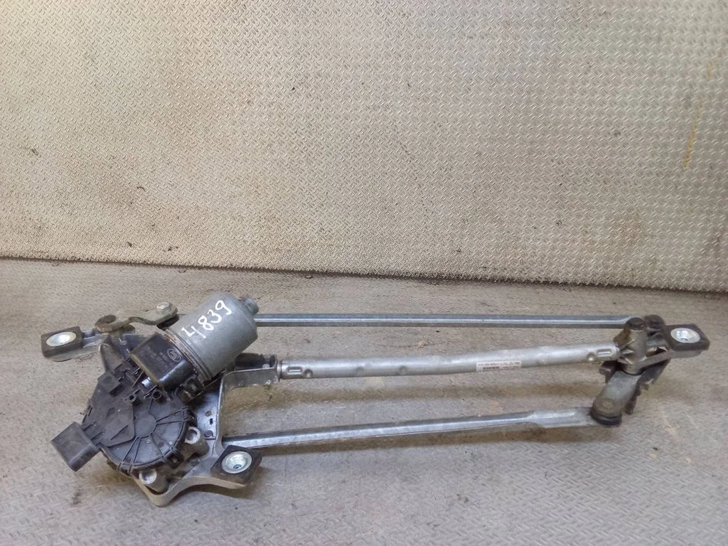 Kojameeste mehhanismi komplekt 7S7117504AB