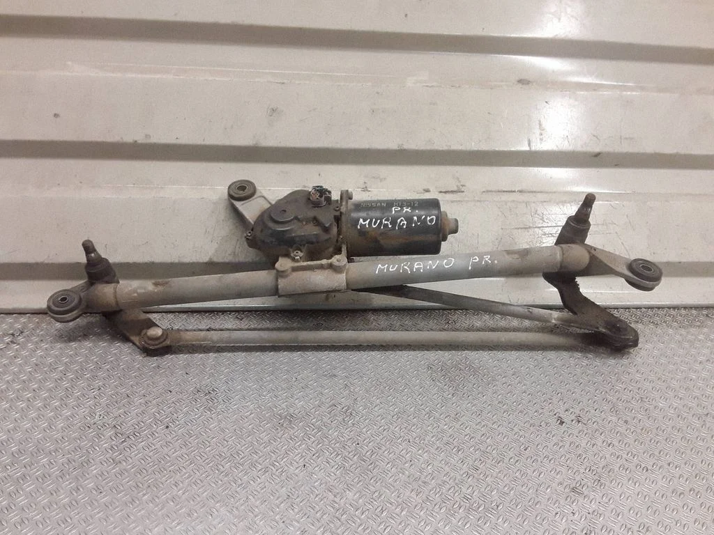 Front wiper linkage and motor – Nissan Murano Z50 (2002-2008)
