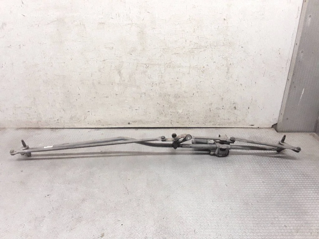 Front wiper linkage and motor – Peugeot 308 (2007-2013)