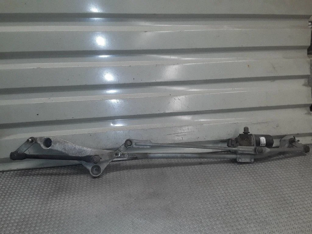 Front wiper linkage and motor 405127