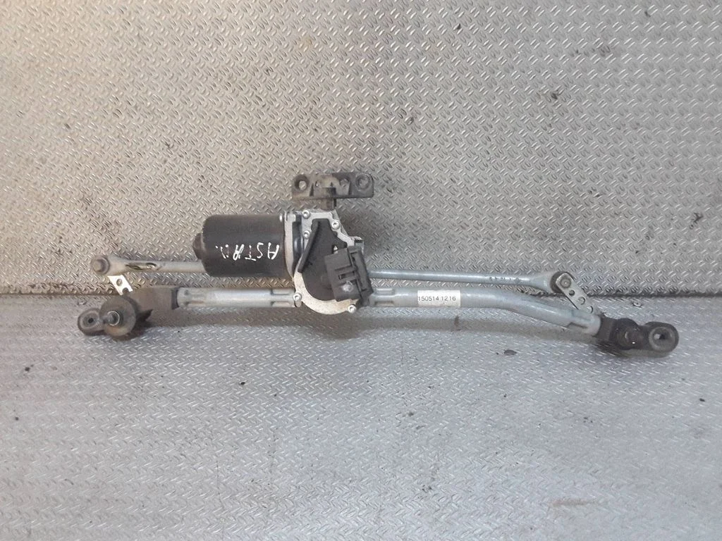 Front wiper linkage and motor – Opel Astra G (1998-2009)