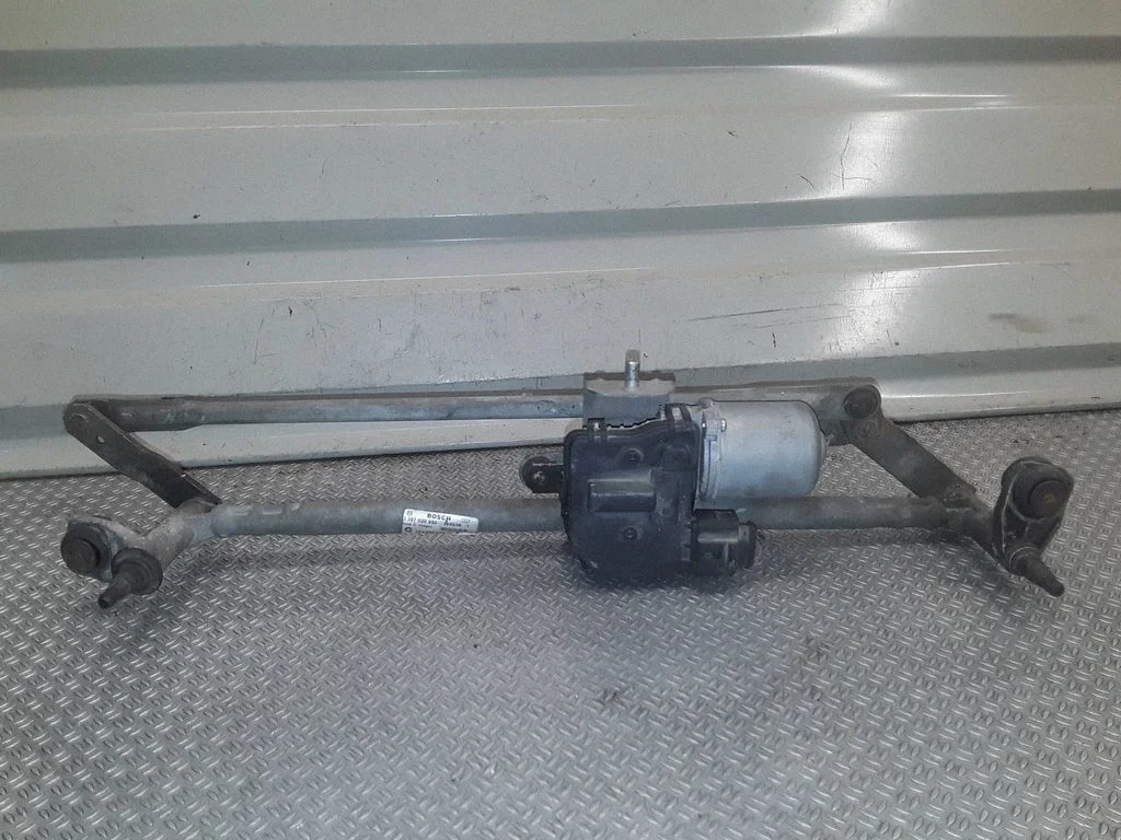 Front wiper linkage and motor – Skoda Octavia Mk2 (1Z) (2004-2013)