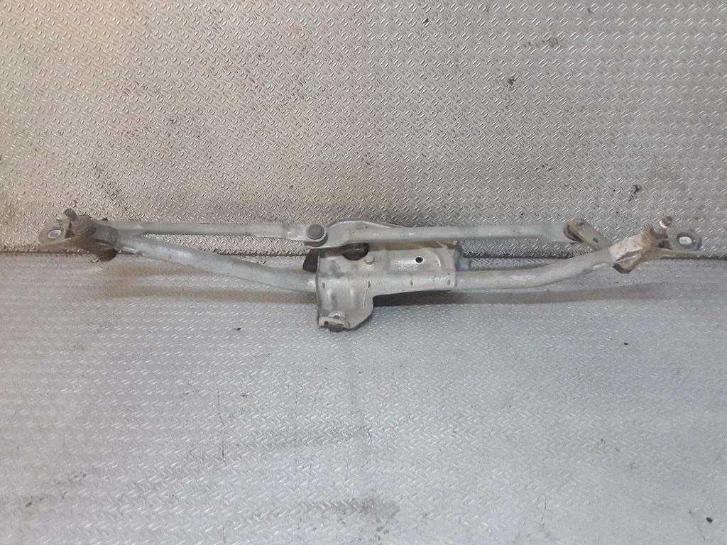 Kojameeste mehhanismi komplekt 8D1955605B