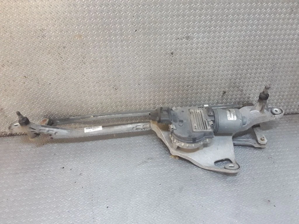 Mechanizm wycieraczek z silniczkiem – Audi A8 S8 D3 4E (2002-2009)
