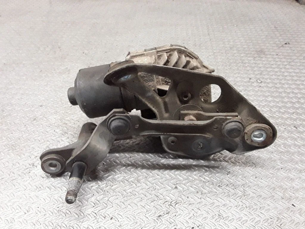 Front wiper linkage and motor