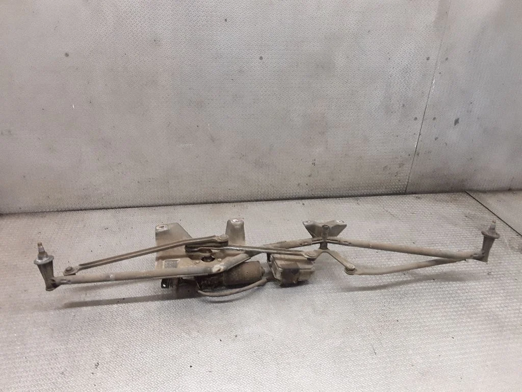 Front wiper linkage and motor – Volkswagen Sharan (1996-2000)