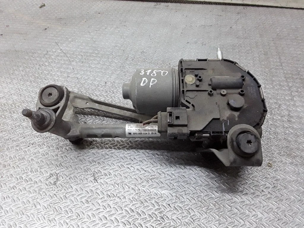 Front wiper linkage and motor – Seat Altea XL (2004-2015)