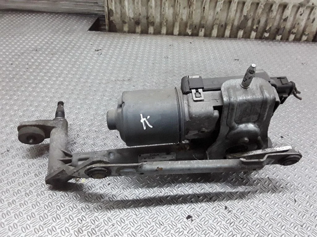 Mechanizm wycieraczek z silniczkiem 1T0955023D