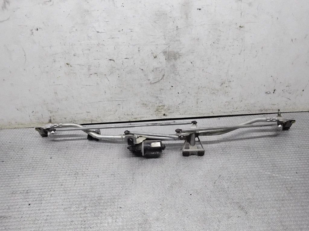 Front wiper linkage and motor – Opel Meriva A (2003-2010)