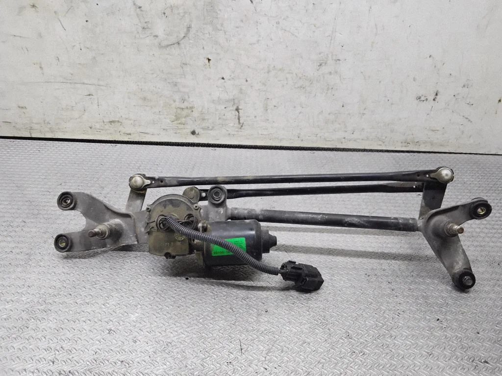 Front wiper linkage and motor – KIA Sorento (2002-2009)