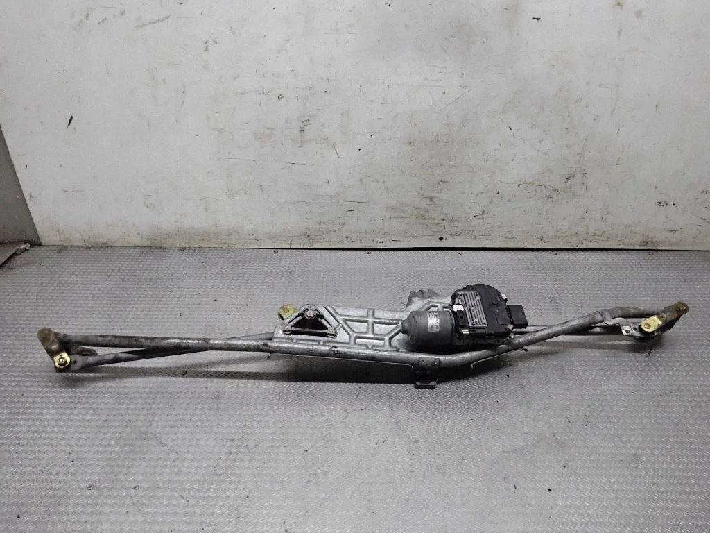 Kojameeste mehhanismi komplekt 7M3955023A