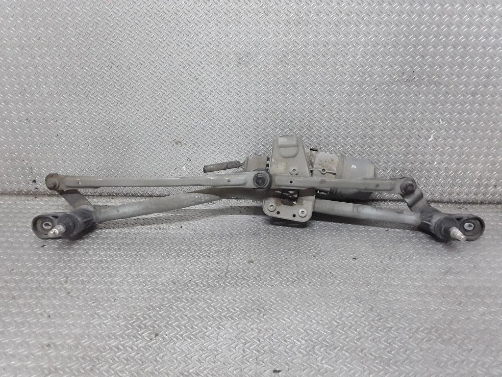 Tīrītāju mehānisma komplekts 4M5117508AA