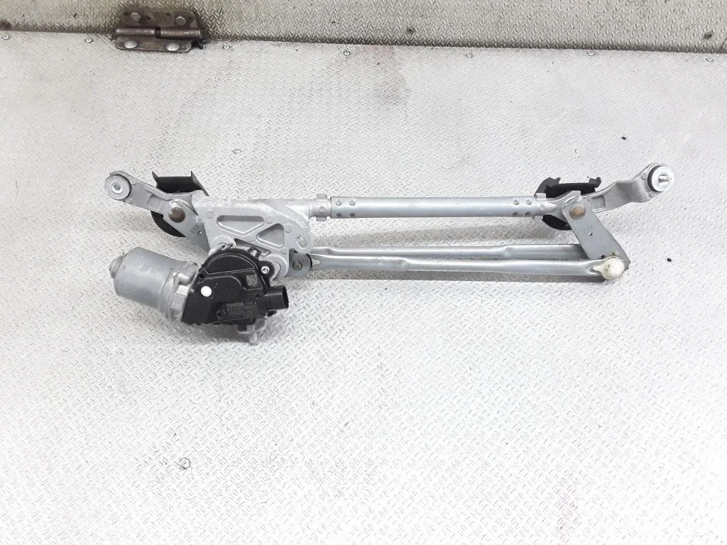 Front wiper linkage and motor – Lexus NX (2014-2021)