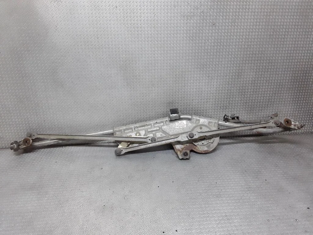 Kojameeste mehhanismi komplekt 7M3955023A
