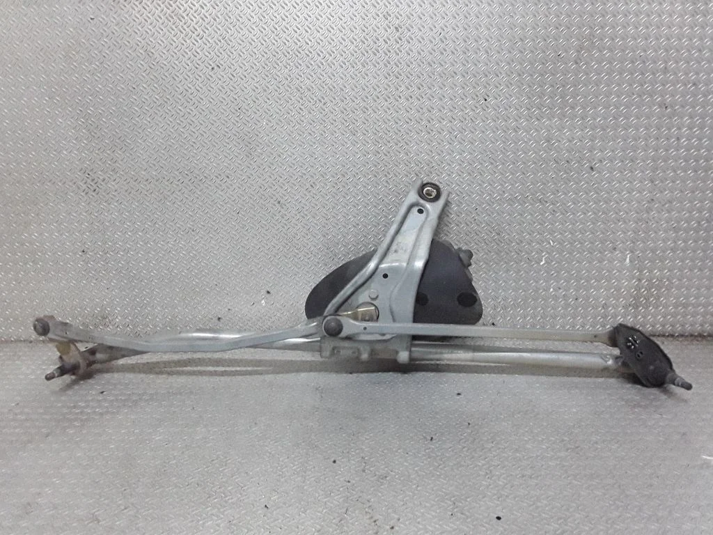 Front wiper linkage and motor – Mini One - Cooper R50 - 53 (2001-2006)