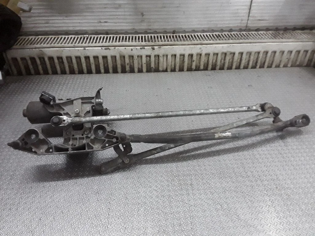 Tīrītāju mehānisma komplekts 3M5117504AE