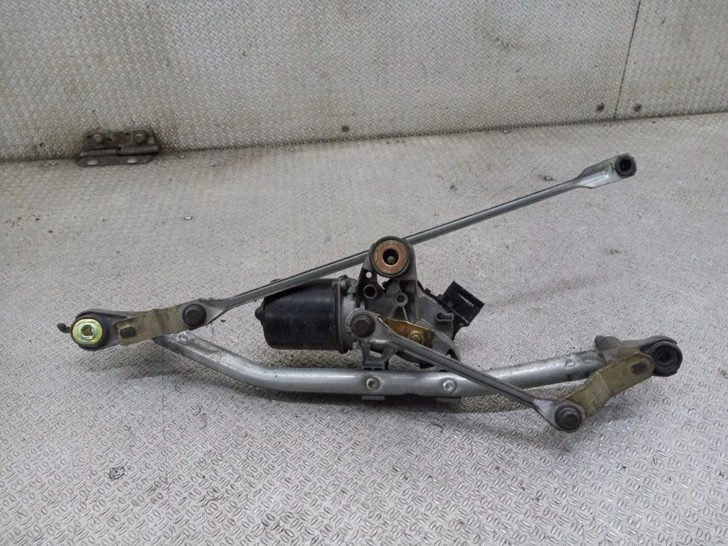 Front wiper linkage and motor – Citroen C3 (2005-2010)