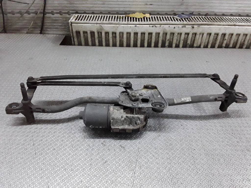 Front wiper linkage and motor – Volvo S80 (2007-2013)