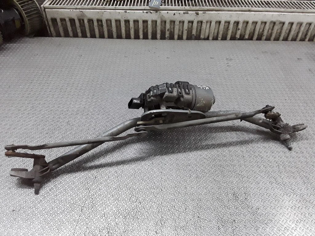 Kojameeste mehhanismi komplekt 3B1955113D