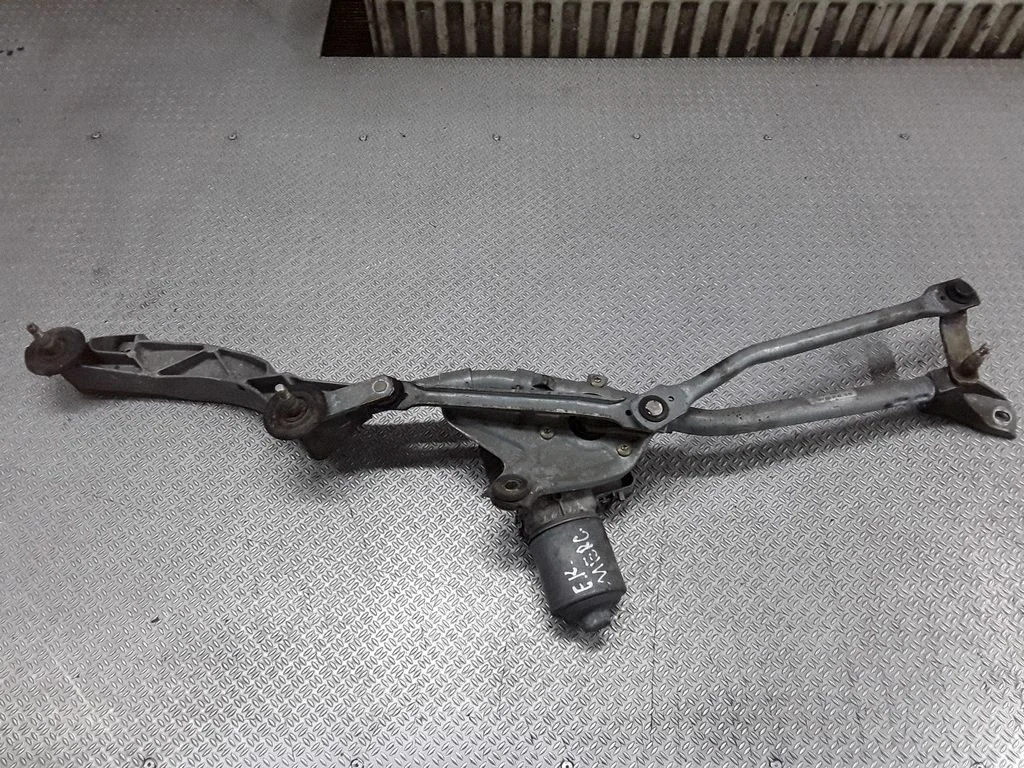 Mechanizm wycieraczek z silniczkiem – Mercedes-Benz Klasa E W211 (2002-2009)