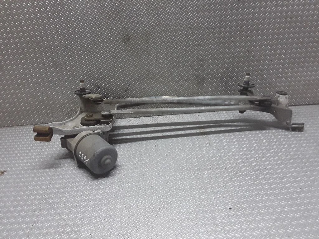 Mechanizm wycieraczek z silniczkiem – Honda Civic (2001-2005)