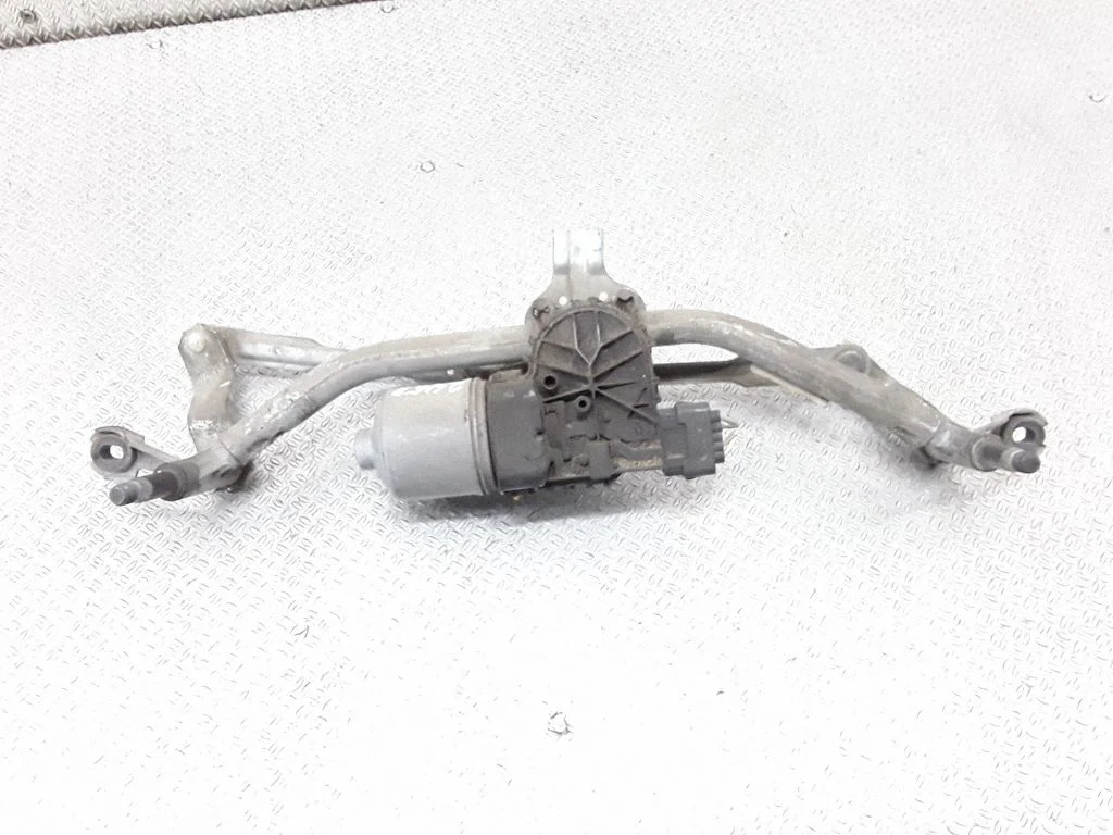 Front wiper linkage and motor – Peugeot 207 CC (2007-2014)