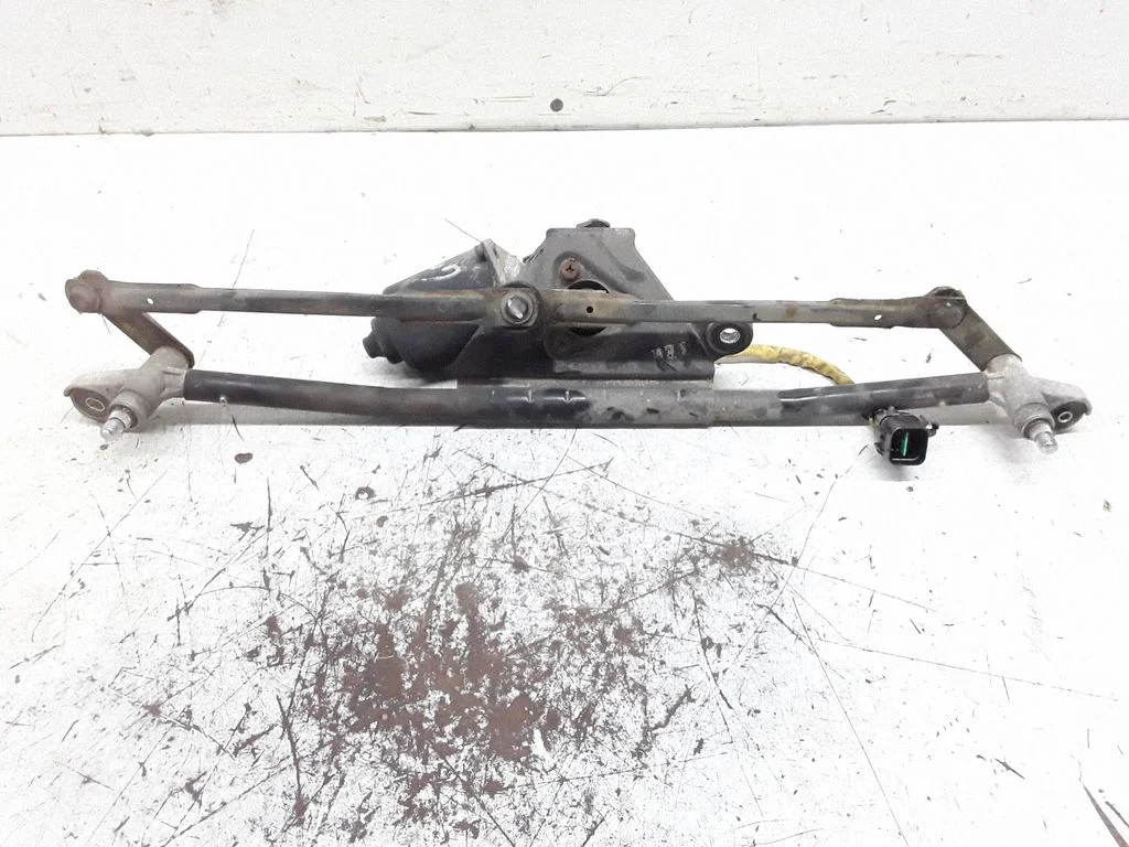 Front wiper linkage and motor – Hyundai Santa Fe (2000-2006)