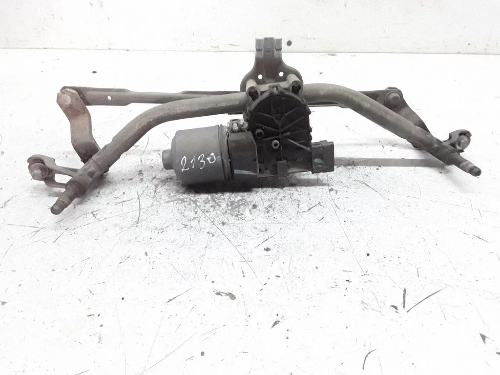 Front wiper linkage and motor – Peugeot 207 (2006-2013)